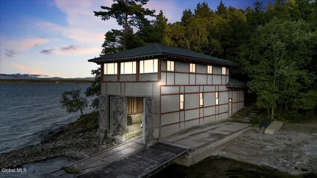 $4,800,000 | 127 Barber Lane, Westport, NY 12993