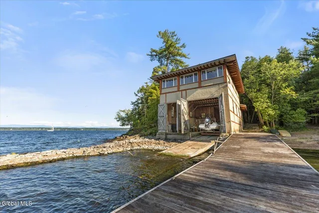 $4,800,000 | 127 Barber Lane, Westport, NY 12993