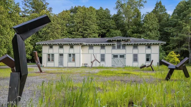 $4,800,000 | 127 Barber Lane, Westport, NY 12993