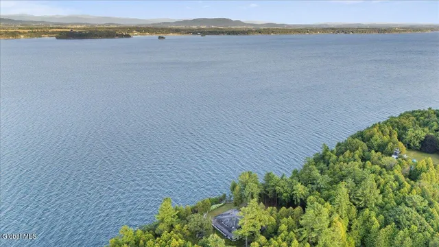 $4,800,000 | 127 Barber Lane, Westport, NY 12993