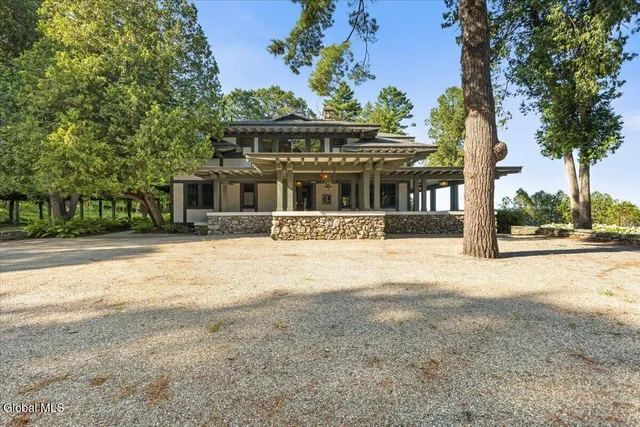 $4,800,000 | 127 Barber Lane, Westport, NY 12993