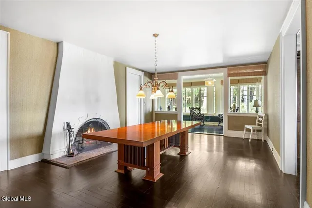 $4,800,000 | 127 Barber Lane, Westport, NY 12993