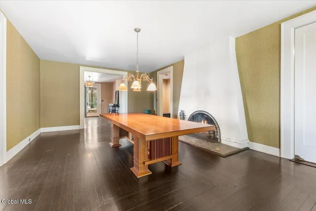 $4,800,000 | 127 Barber Lane, Westport, NY 12993