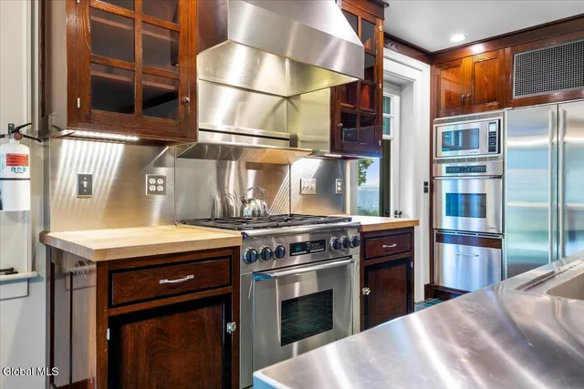 $4,800,000 | 127 Barber Lane, Westport, NY 12993