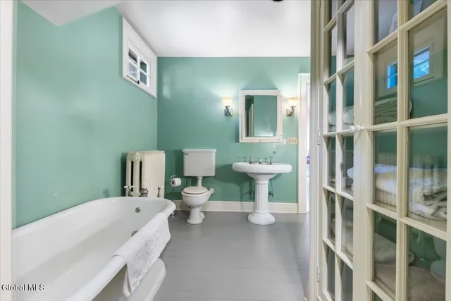 $4,800,000 | 127 Barber Lane, Westport, NY 12993