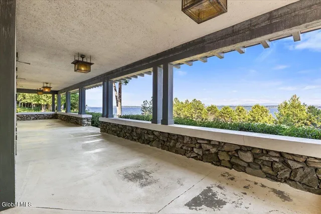 $4,800,000 | 127 Barber Lane, Westport, NY 12993