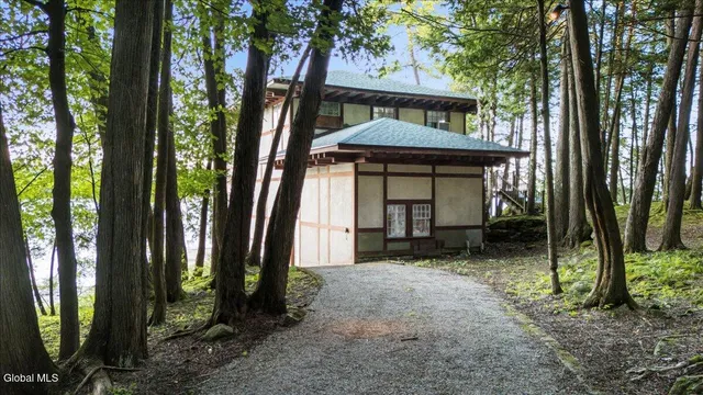 $4,800,000 | 127 Barber Lane, Westport, NY 12993