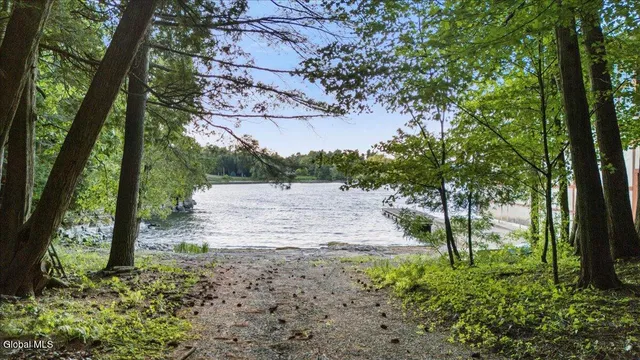 $4,800,000 | 127 Barber Lane, Westport, NY 12993