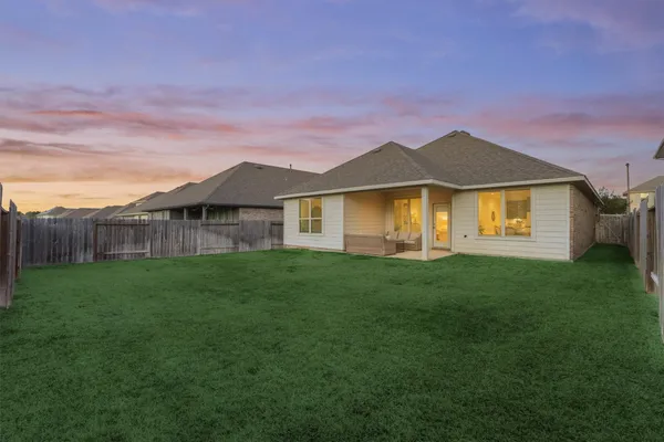 $330,000 | 1080 Clearwood Drive, Montgomery, TX 77316