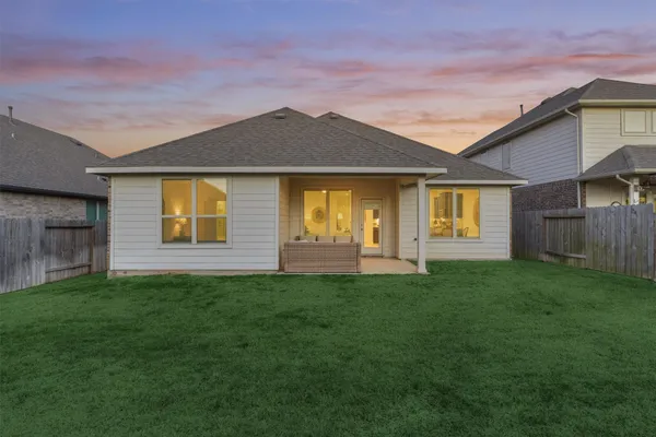 $330,000 | 1080 Clearwood Drive, Montgomery, TX 77316