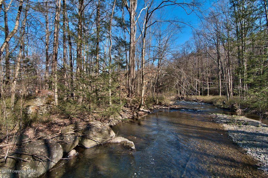 465 Pensyl Creek Road Stroudsburg, PA 18360 - Photo 76 of 80 Exterior View 37