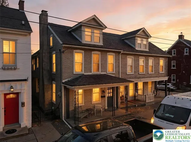 $299,900 | 717 High Street, Bethlehem, PA 18018