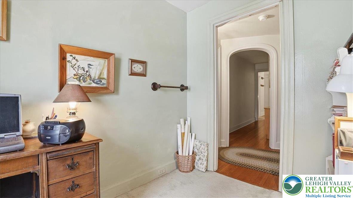 717 High Street Bethlehem, PA 18018 - Photo 15 of 35