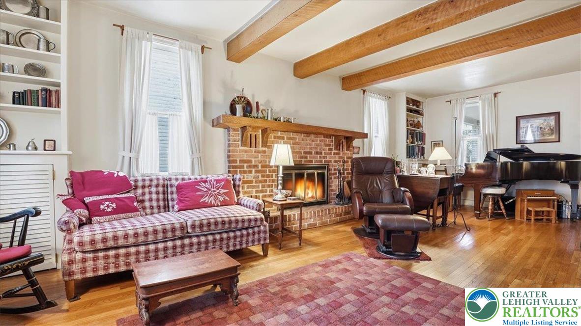 717 High Street Bethlehem, PA 18018 - Photo 4 of 35