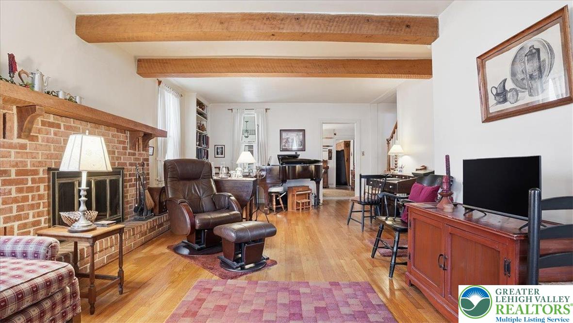 717 High Street Bethlehem, PA 18018 - Photo 5 of 35