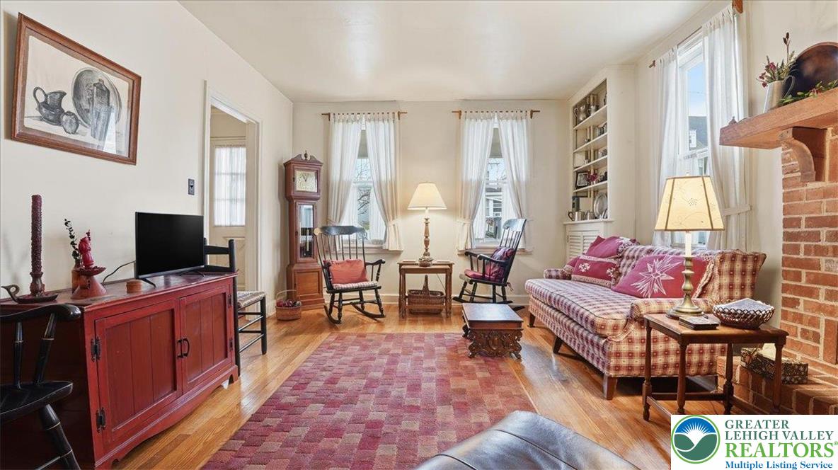 717 High Street Bethlehem, PA 18018 - Photo 7 of 35