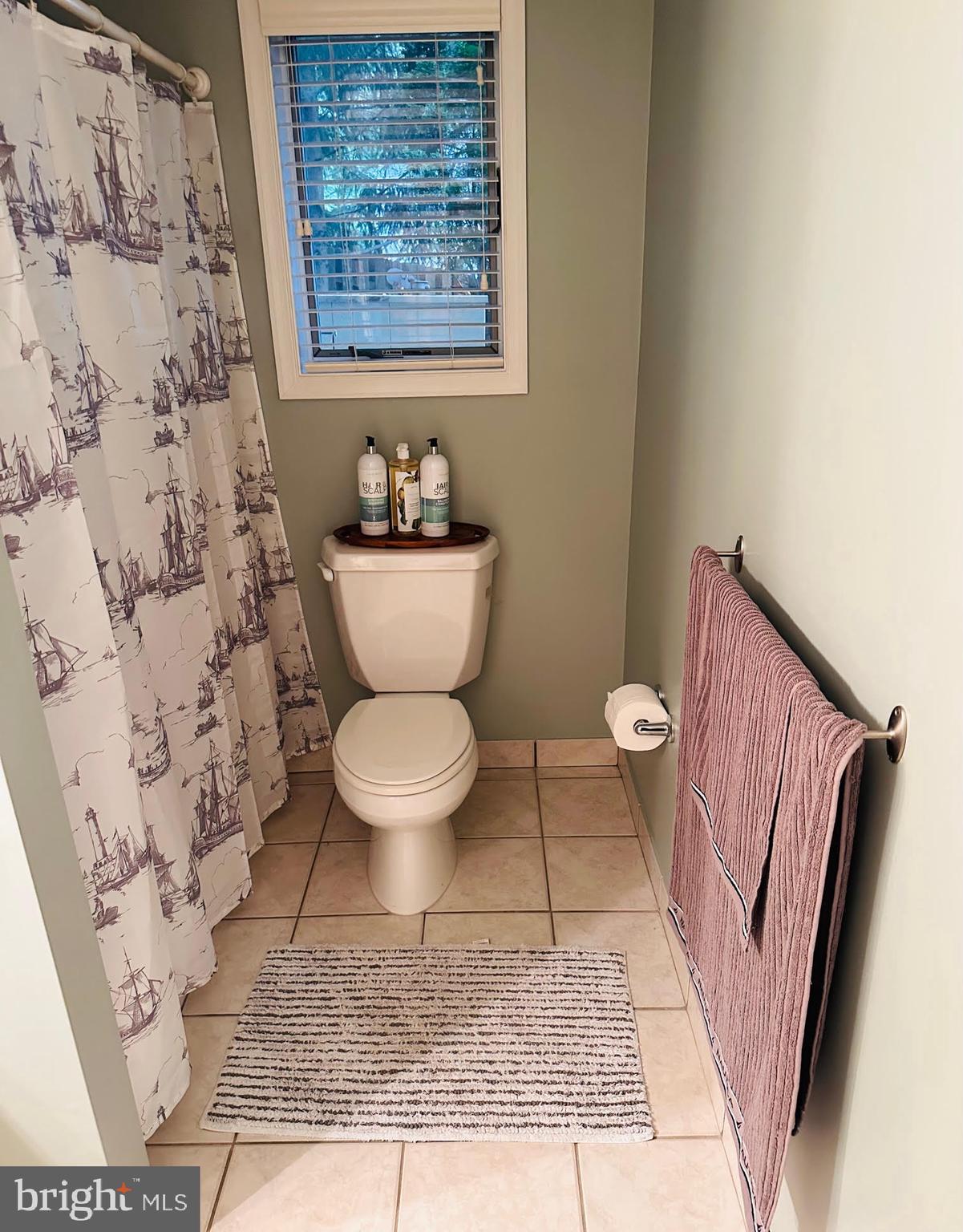 813 Cedar Grove Road Broomall, PA 19008 - Photo 37 of 52