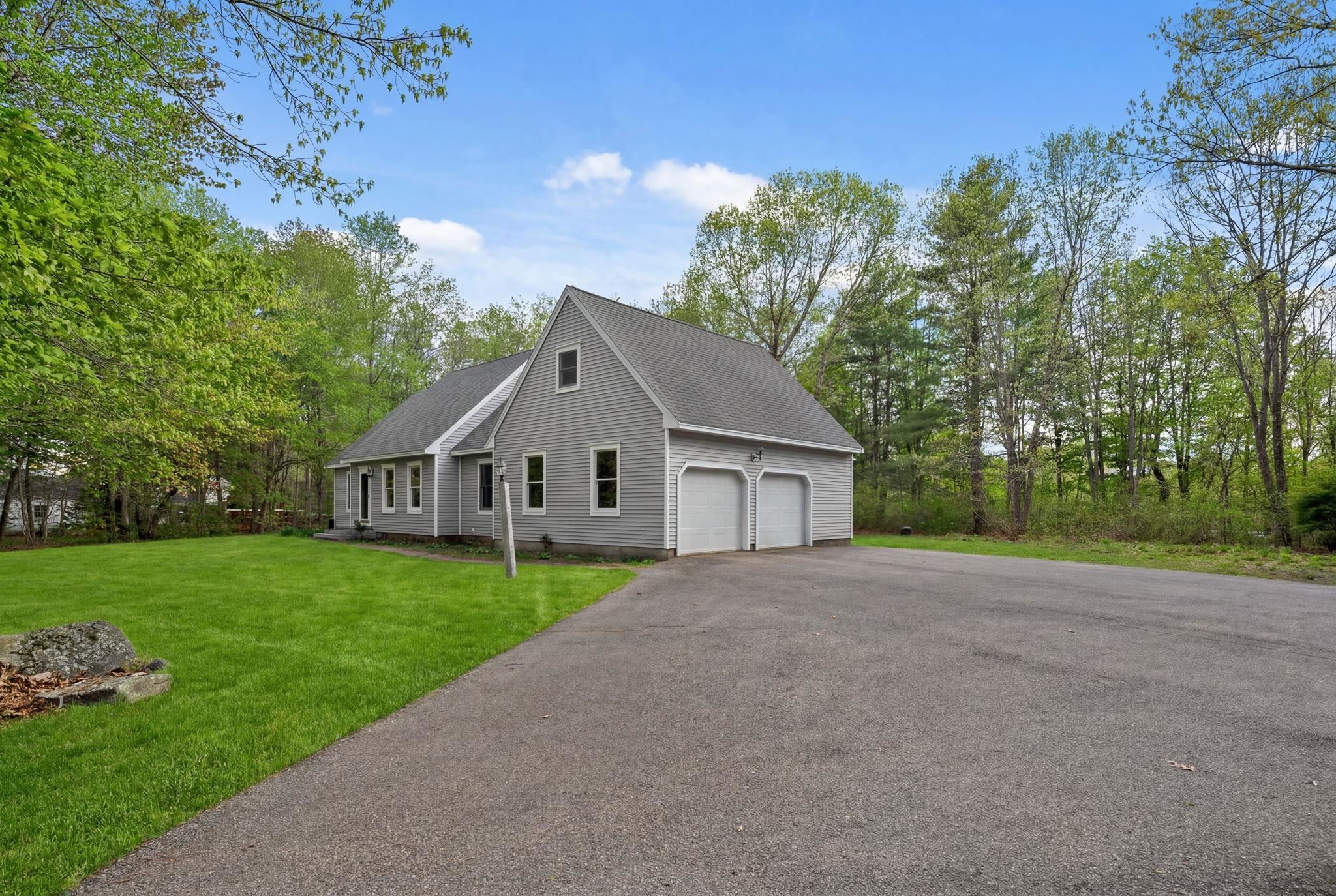 22 New Road North Hampton, NH 03862 - Photo 2 of 44