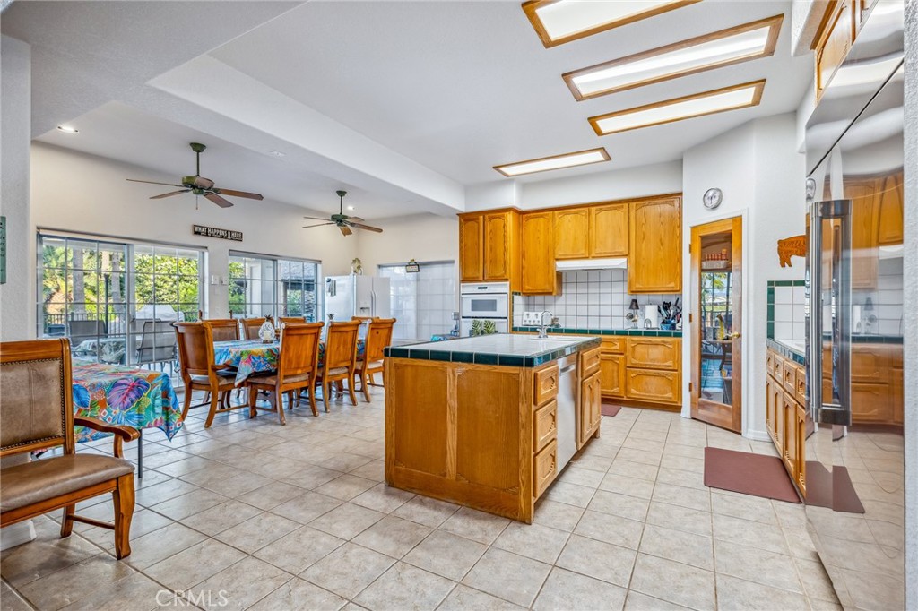 3670 Riverview Terrace Needles, CA 92363 - Photo 25 of 74