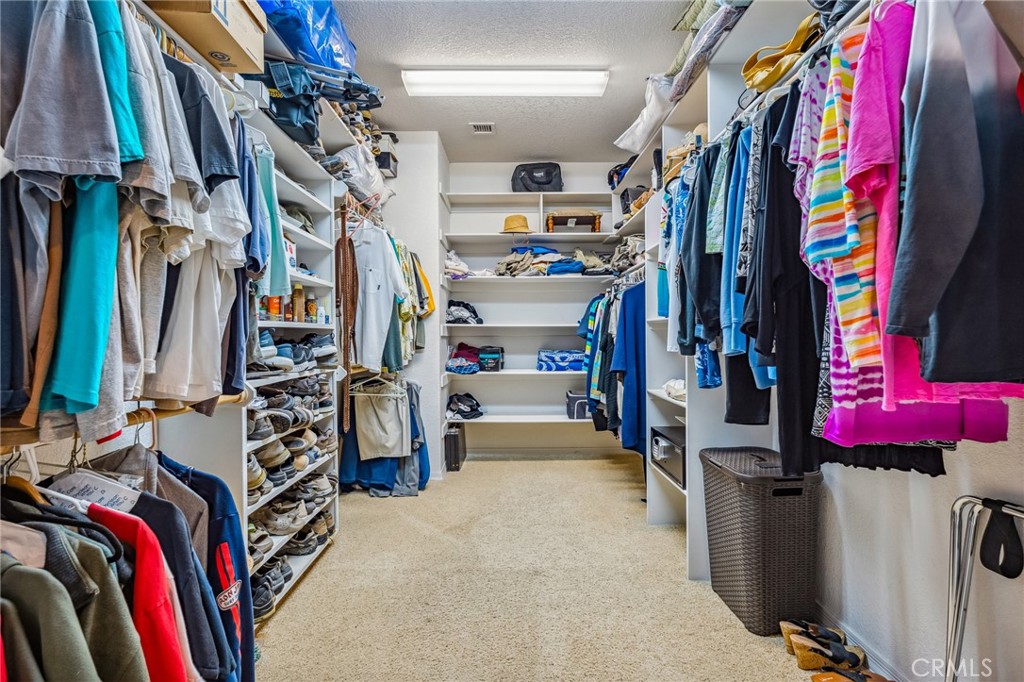 3670 Riverview Terrace Needles, CA 92363 - Photo 37 of 74 Walk in Primary Closet