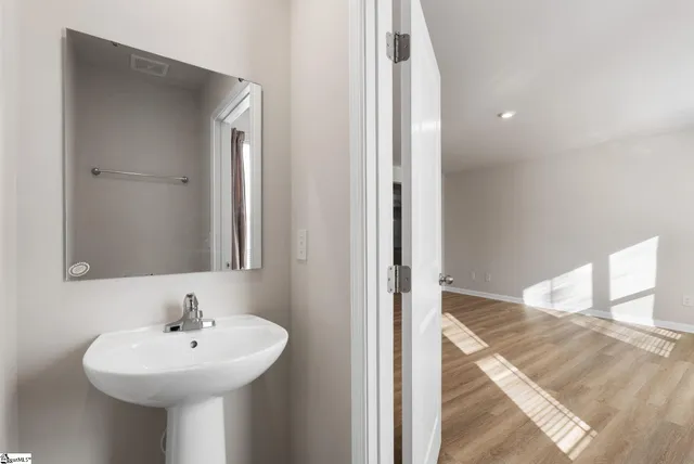 $244,450 | 109 Brooklane Court, Easley, SC 29642