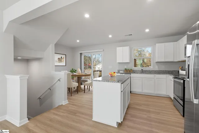 $244,450 | 109 Brooklane Court, Easley, SC 29642