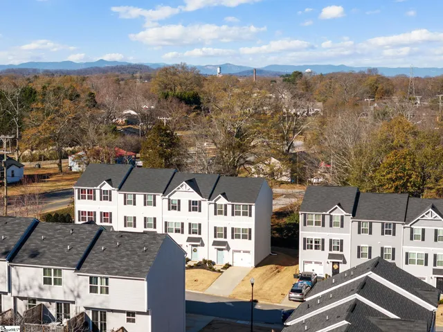 $244,450 | 109 Brooklane Court, Easley, SC 29642