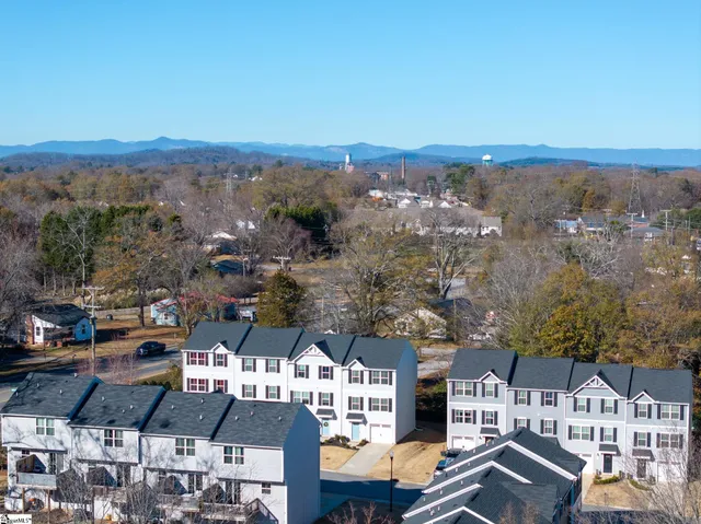 $244,450 | 109 Brooklane Court, Easley, SC 29642