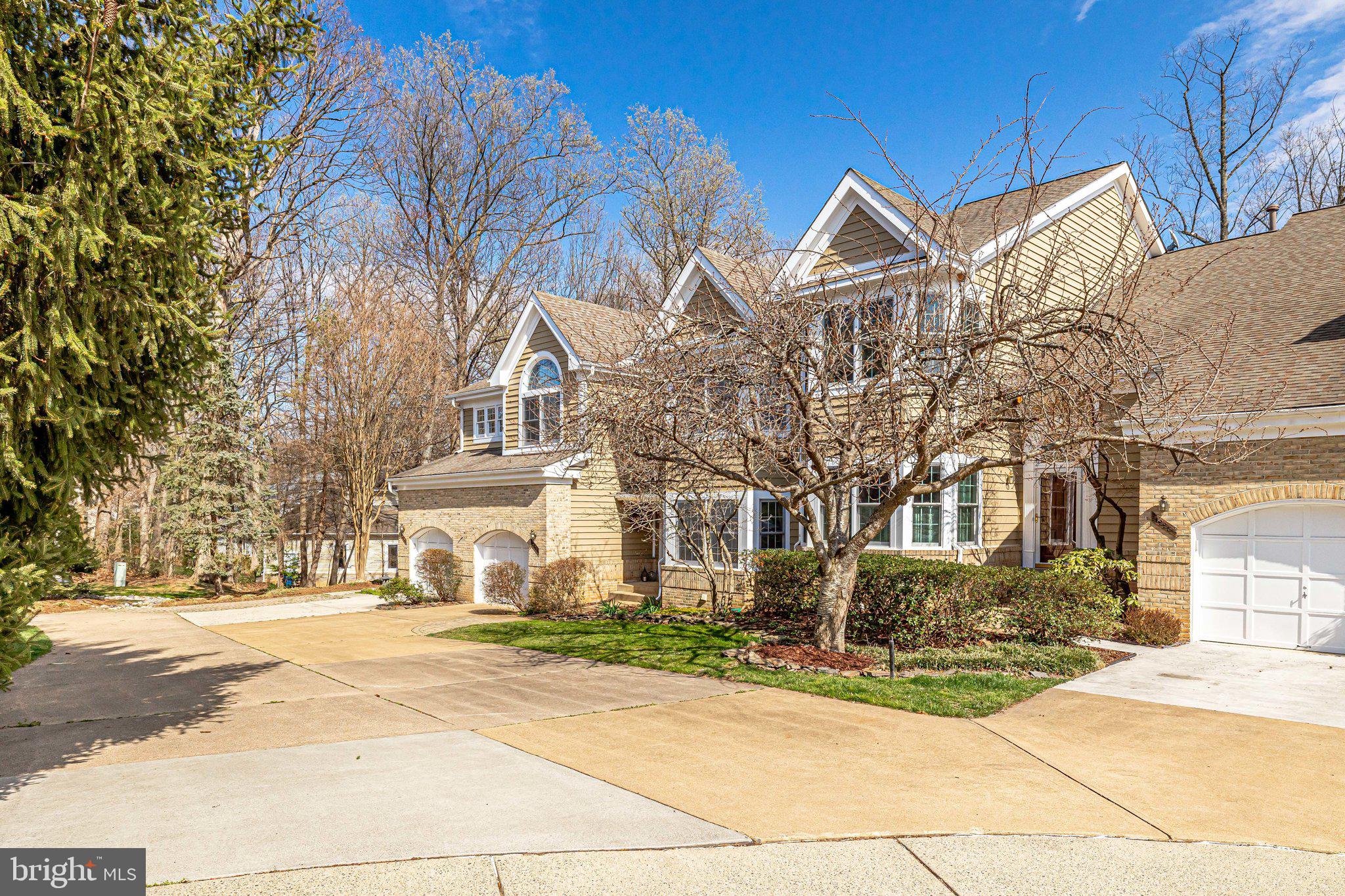 1223 Woodbrook Court Reston, VA 20194 - Photo 5 of 86 Gallery Image 5