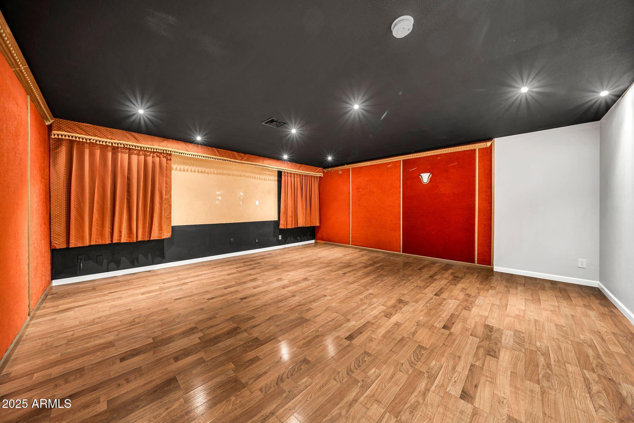 5044 East Paradise Lane Scottsdale, AZ 85254 - Photo 31 of 61 a view of an empty room