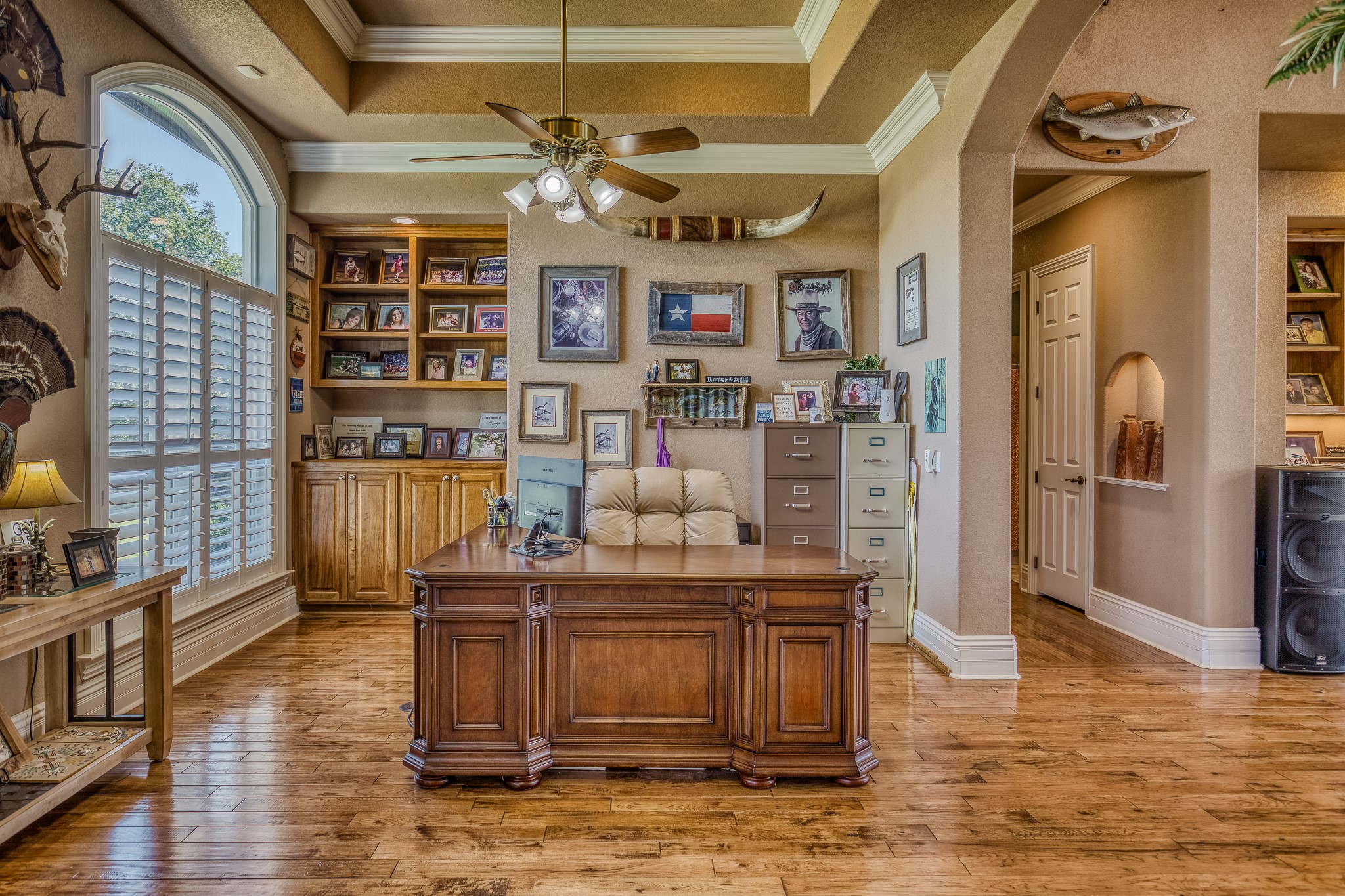 547 Powder Ridge Luling, TX 78648 - Photo 18 of 50 a living room with stainless steel appliances furniture and a kitchen view
