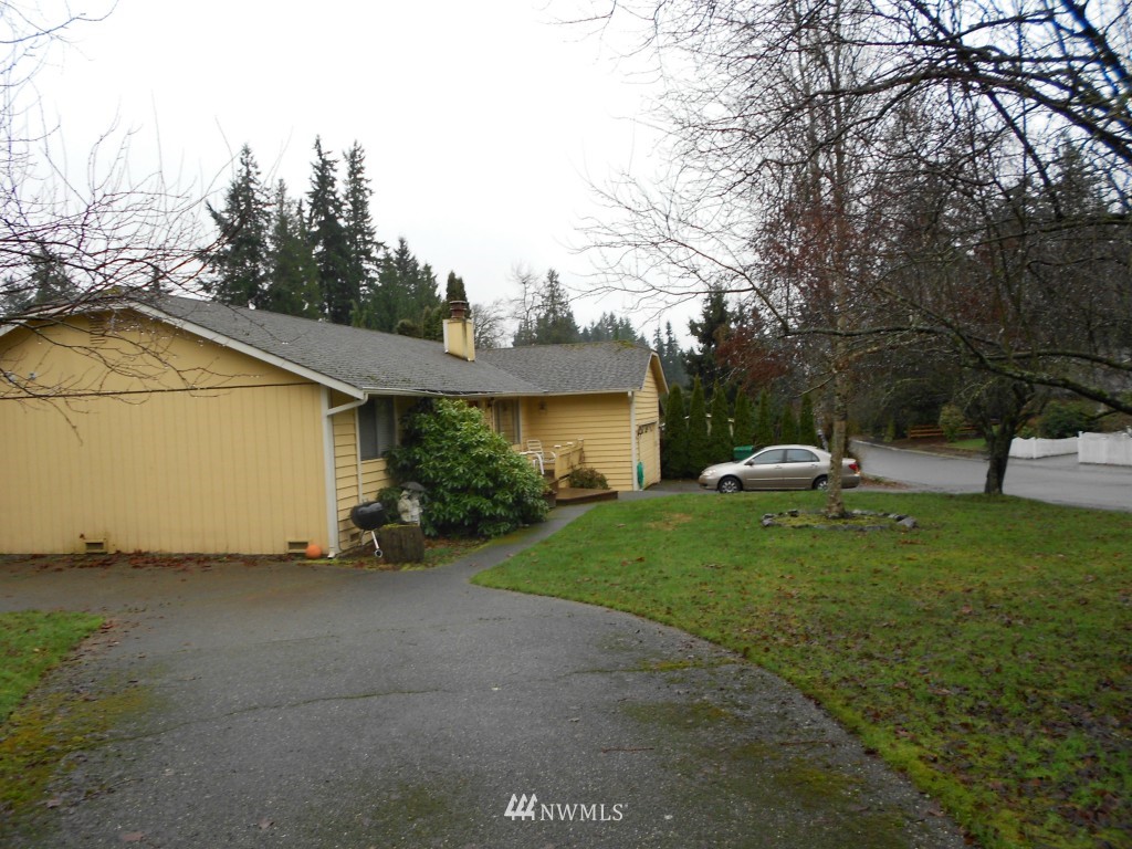 17217 18th Avenue Southeast Bothell, WA 98012 - Photo 2 of 5 Gallery Image 2
