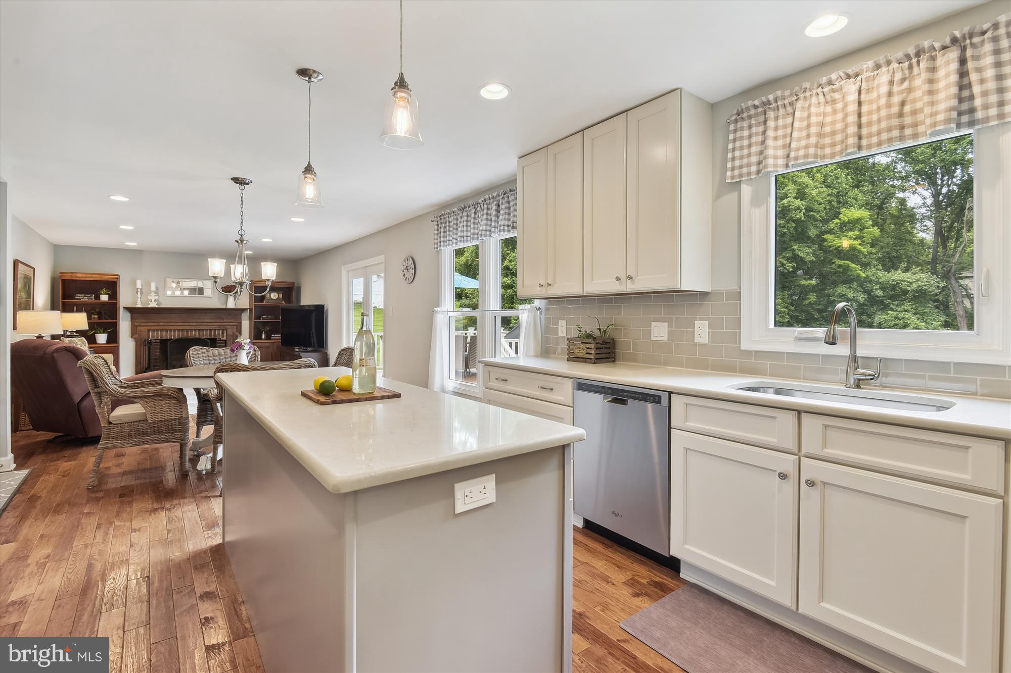 Quartz countertops