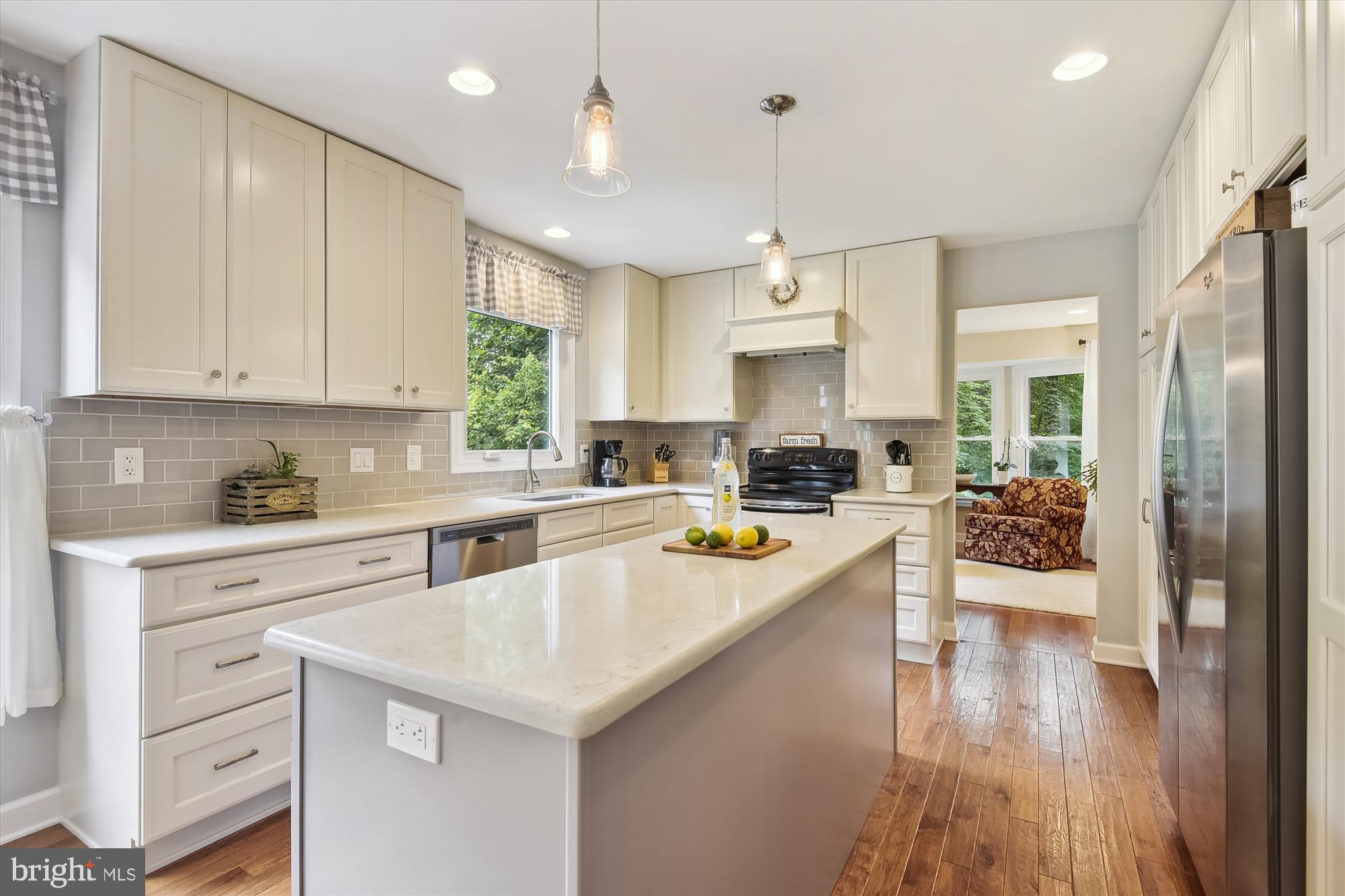 11631 Quail Ridge Court Reston, VA 20194 - Photo 9 of 57 Gallery Image 9