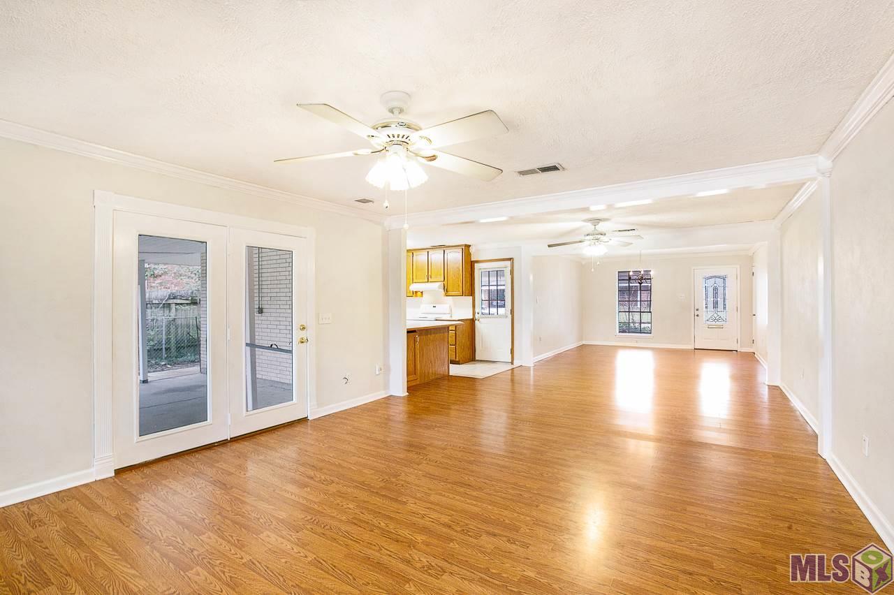 3244 Crestwood Street Baton Rouge, LA 70816 - Photo 7 of 19 Gallery Image 7
