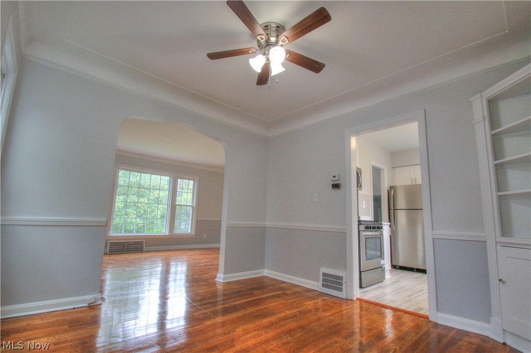 3261 Silsby Road Cleveland, OH 44118 - Photo 7 of 29 Gallery Image 7