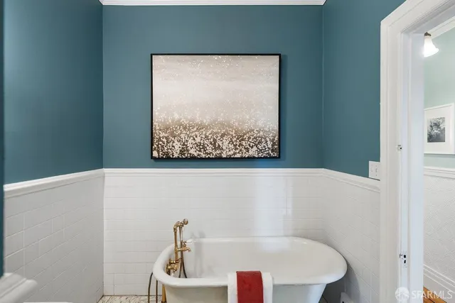 $1,349,000 | 229 Ashbury Street, San Francisco, CA 94117