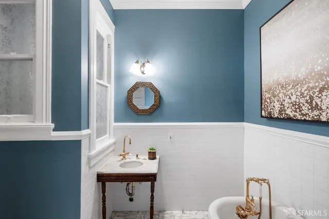 $1,349,000 | 229 Ashbury Street, San Francisco, CA 94117