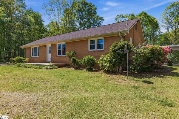 $385,000 | 129 Bradley Drive, Pickens, SC 29671