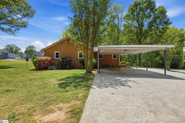 $385,000 | 129 Bradley Drive, Pickens, SC 29671
