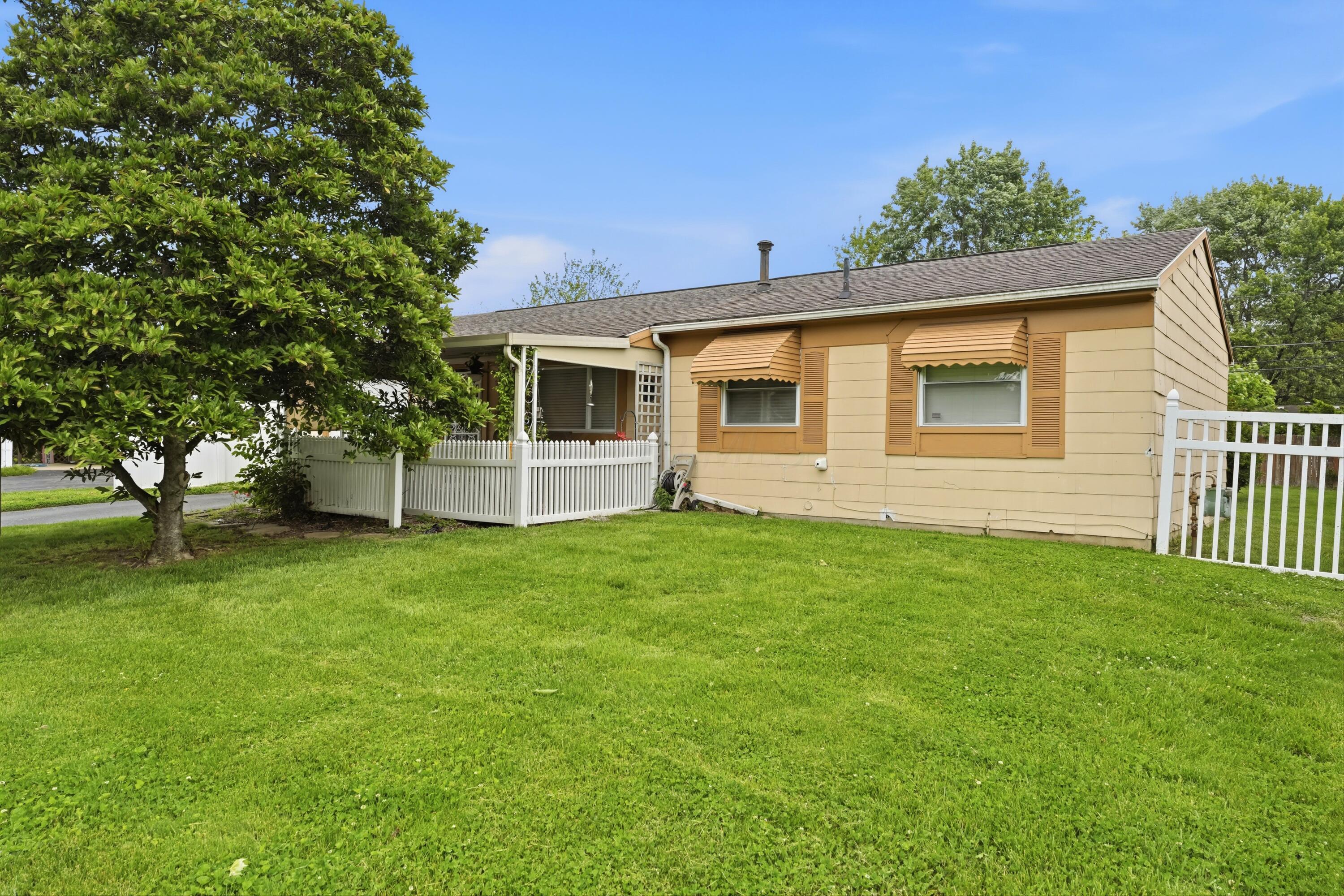 3532 Tremaine Road Columbus, OH 43232 - Photo 1 of 26 Gallery Image 1