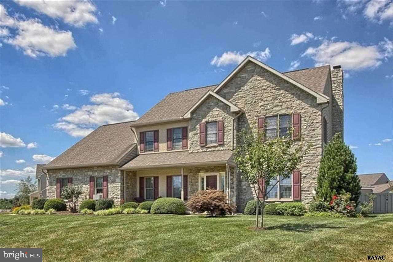3135 Ridings Way York, PA 17408 - Photo 1 of 27 Gallery Image 1