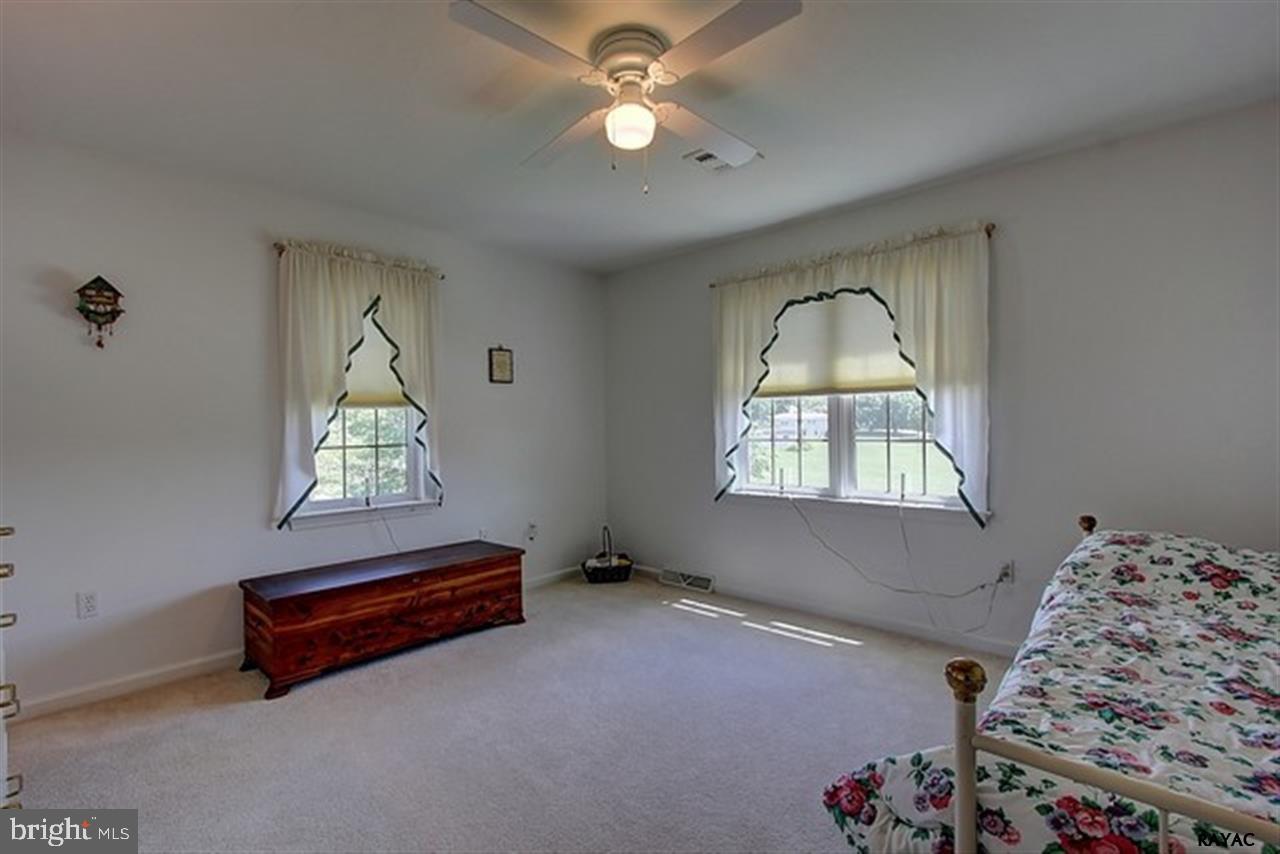 3135 Ridings Way York, PA 17408 - Photo 20 of 27 Gallery Image 20