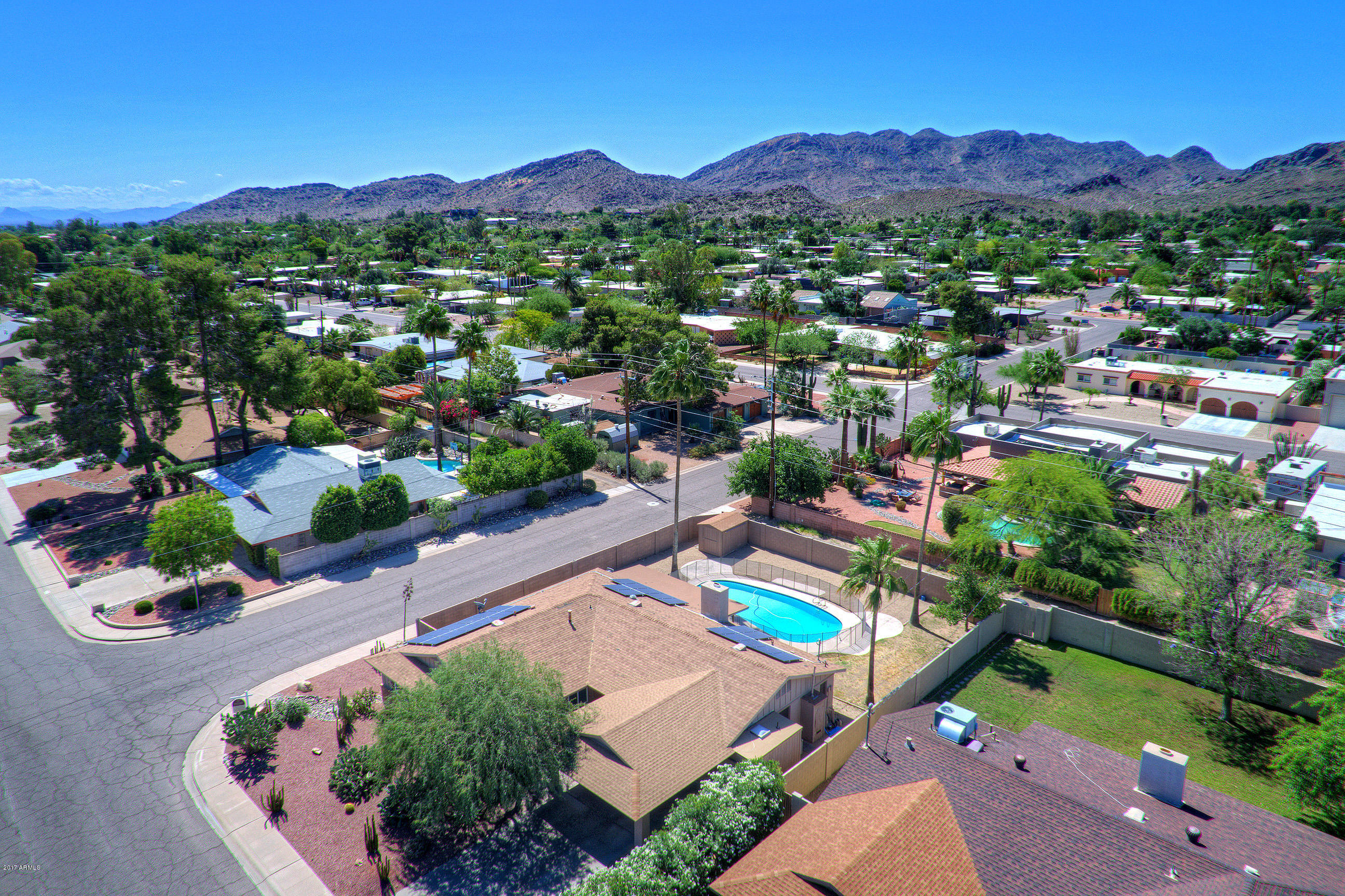 3351 East Beryl Lane Phoenix, AZ 85028 - Photo 30 of 33 Aerial Southeast