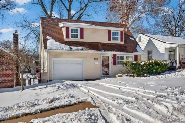 $400,000 | 2639 Louis Avenue, Brentwood, MO 63144