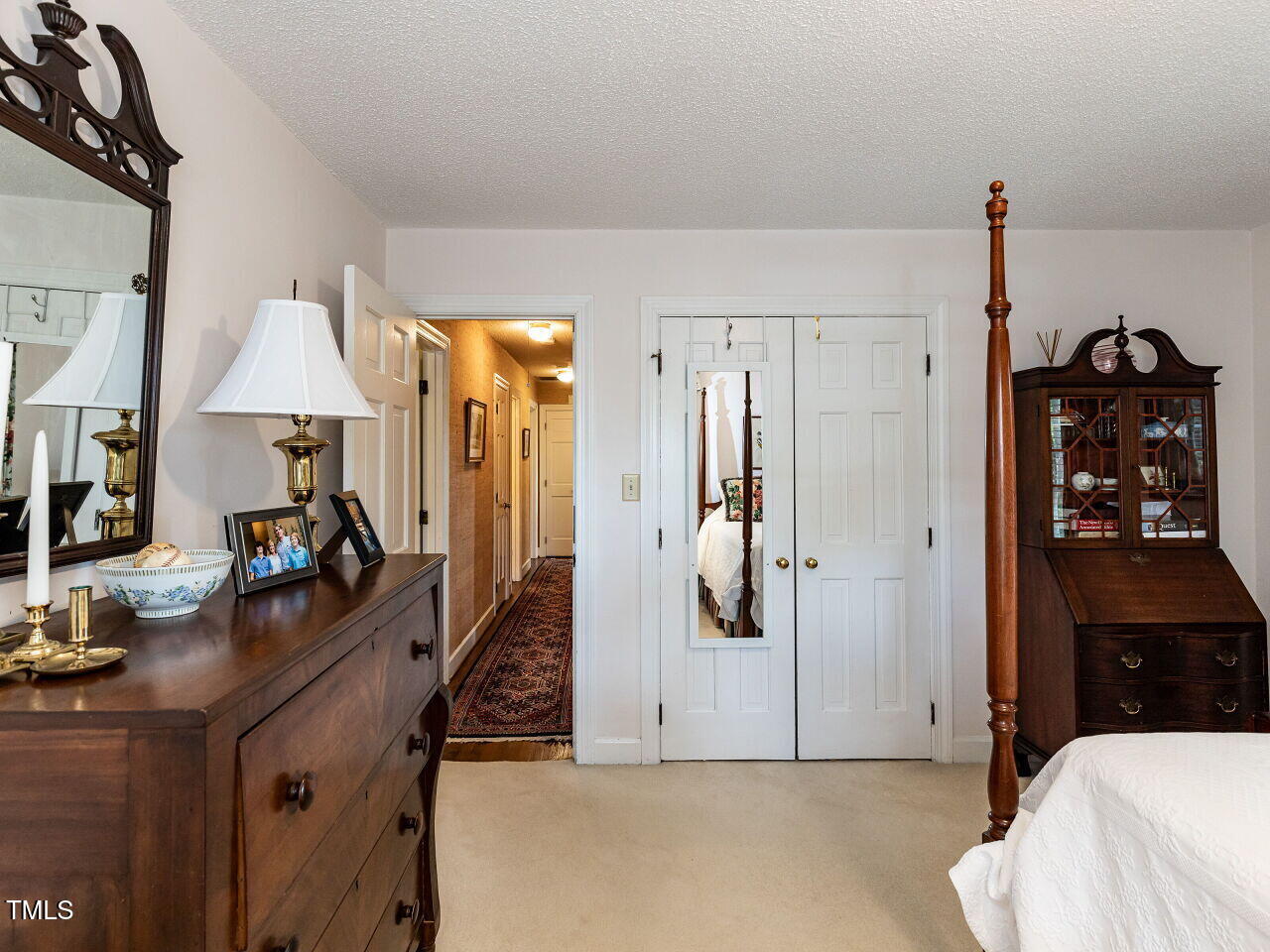 3209 Northampton Street Raleigh, NC 27609 - Photo 26 of 31 a view of a living room and bathroom
