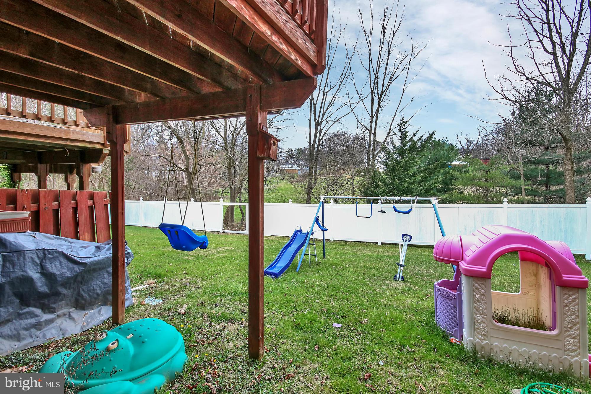 139 Gentlebrook Road Owings Mills, MD 21117 - Photo 24 of 30 a view of outdoor space and garden