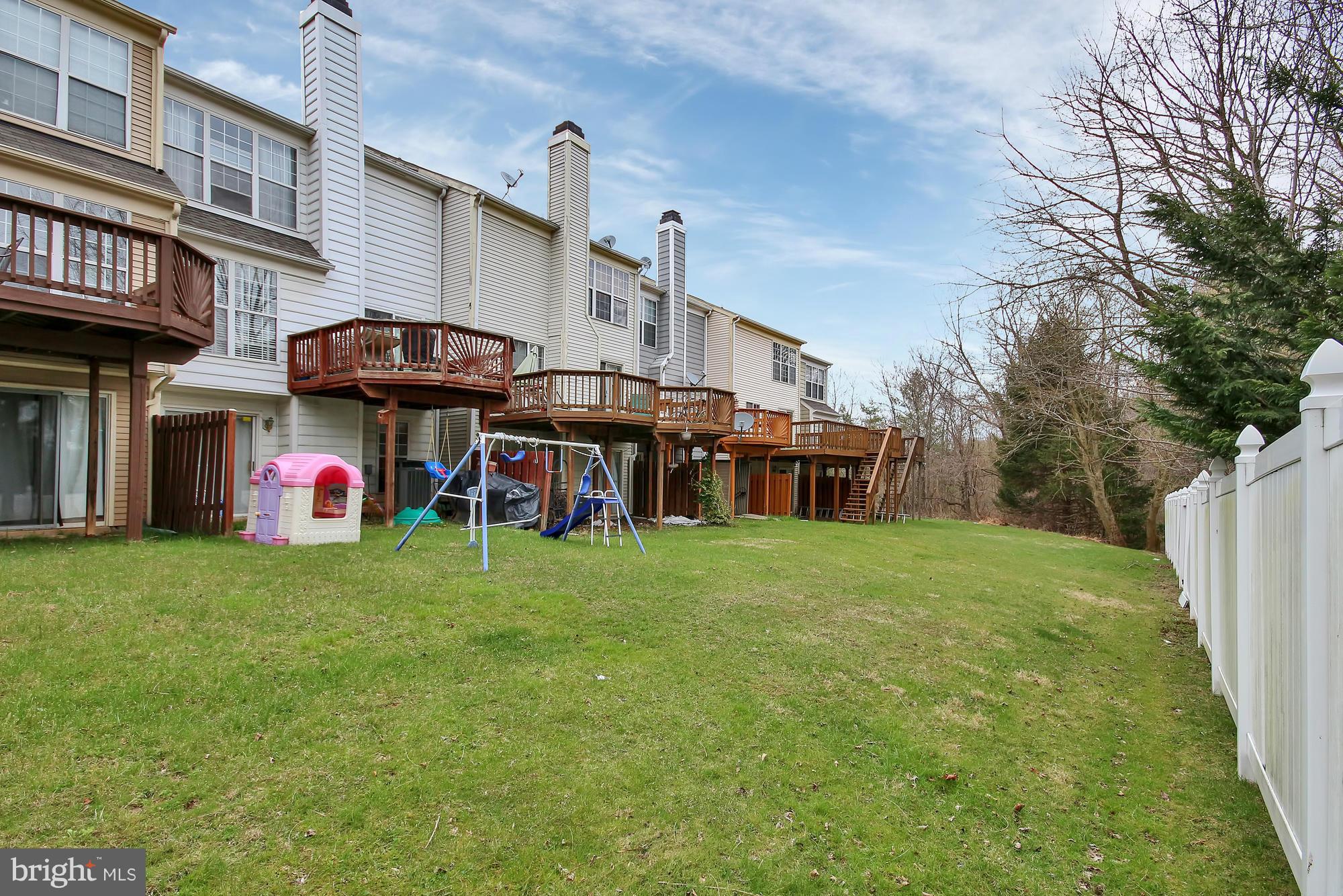 139 Gentlebrook Road Owings Mills, MD 21117 - Photo 27 of 30 a view of a chairs and tables in the patio