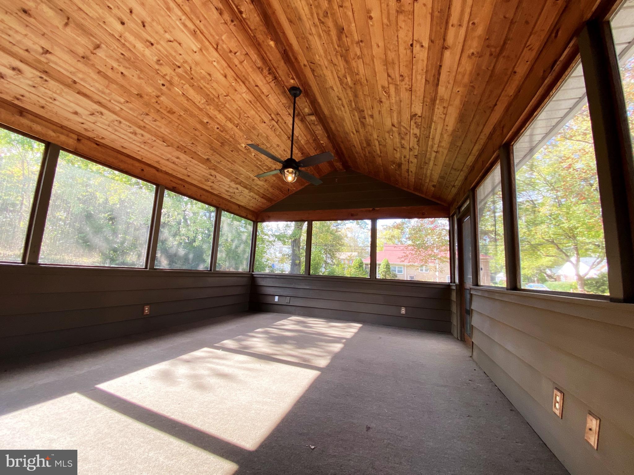 1208 Marsh Road Wilmington, DE 19803 - Photo 16 of 26 Rear Screened Porch