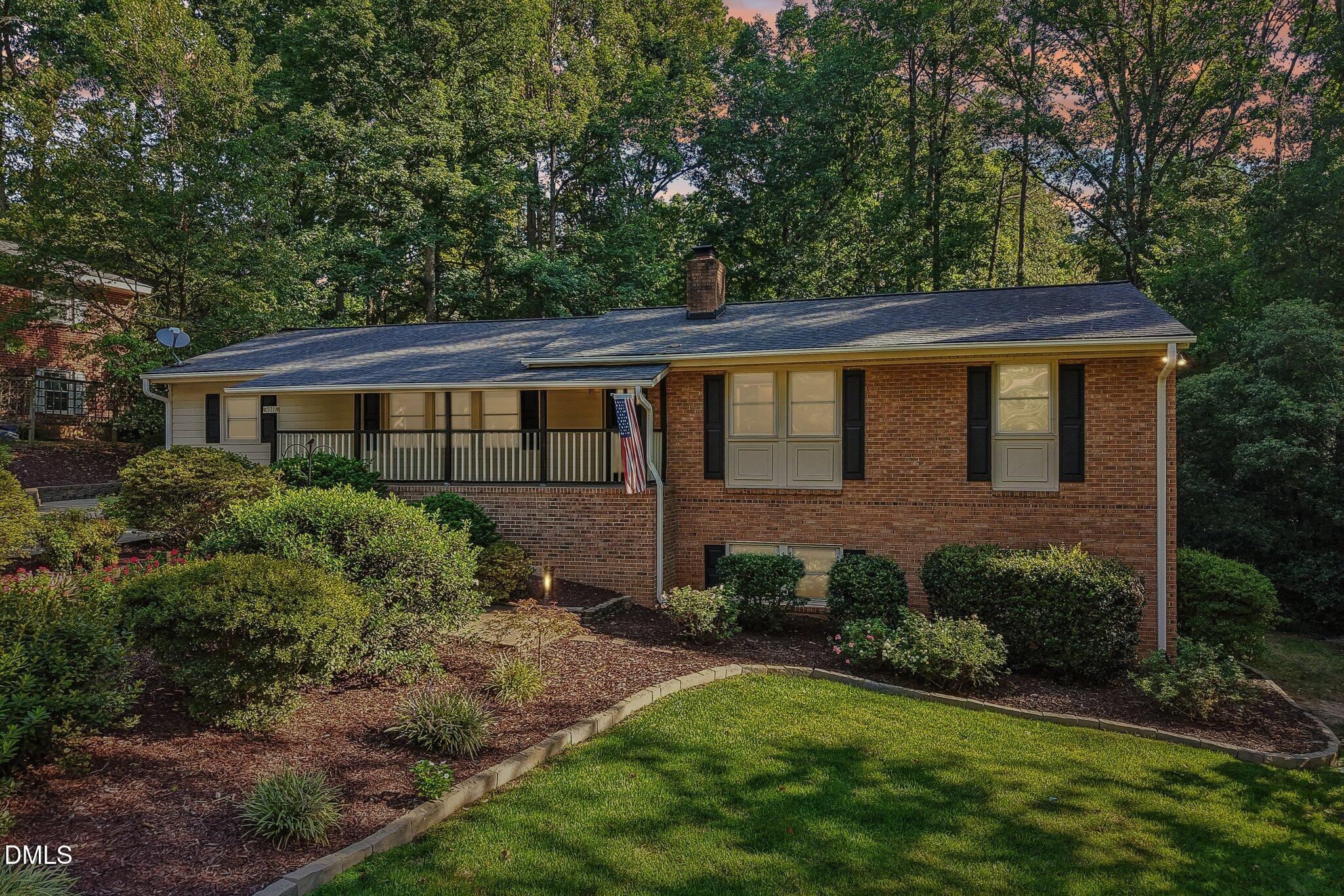 515 East Cornwall Road Cary, NC 27511 - Photo 49 of 53 515 E Cornwall Rd • Cary, NC